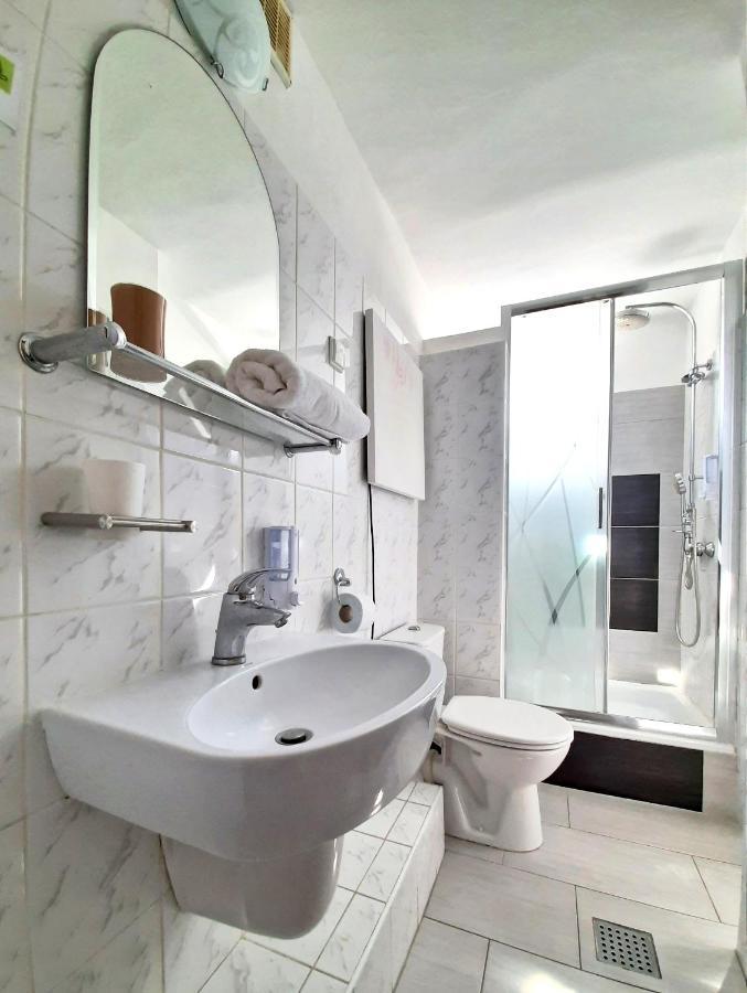 Rb Rooms&Apartments Бидгощ Екстер'єр фото