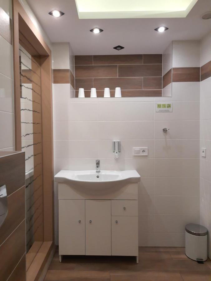 Rb Rooms&Apartments Бидгощ Екстер'єр фото